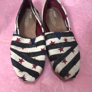 Skechers Toms size 8 1/2